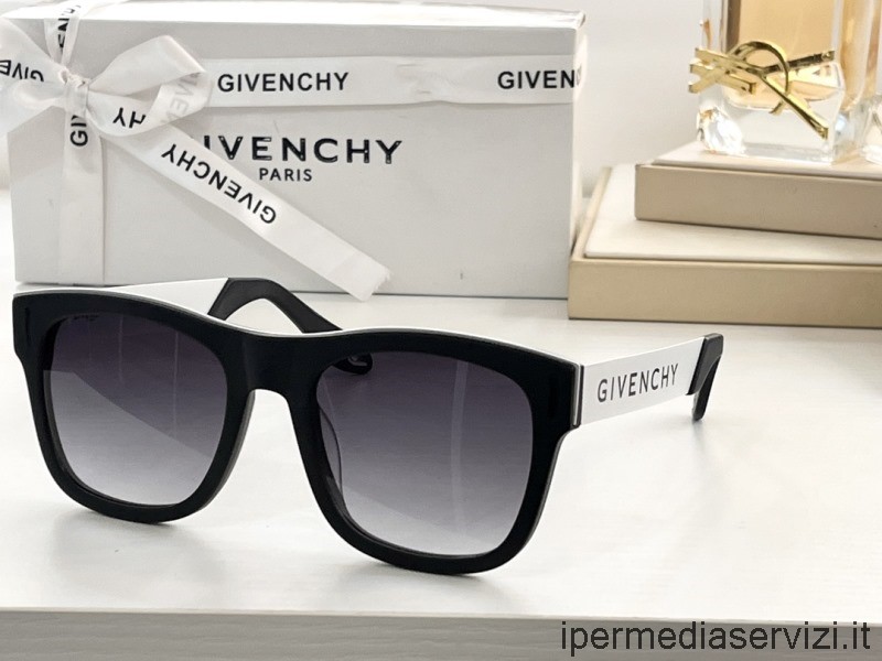 Replica Givenchy Replica Occhiali Da Sole Gv7016 Neri